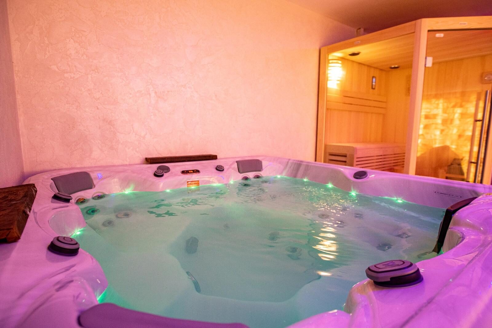 Jacuzzi
